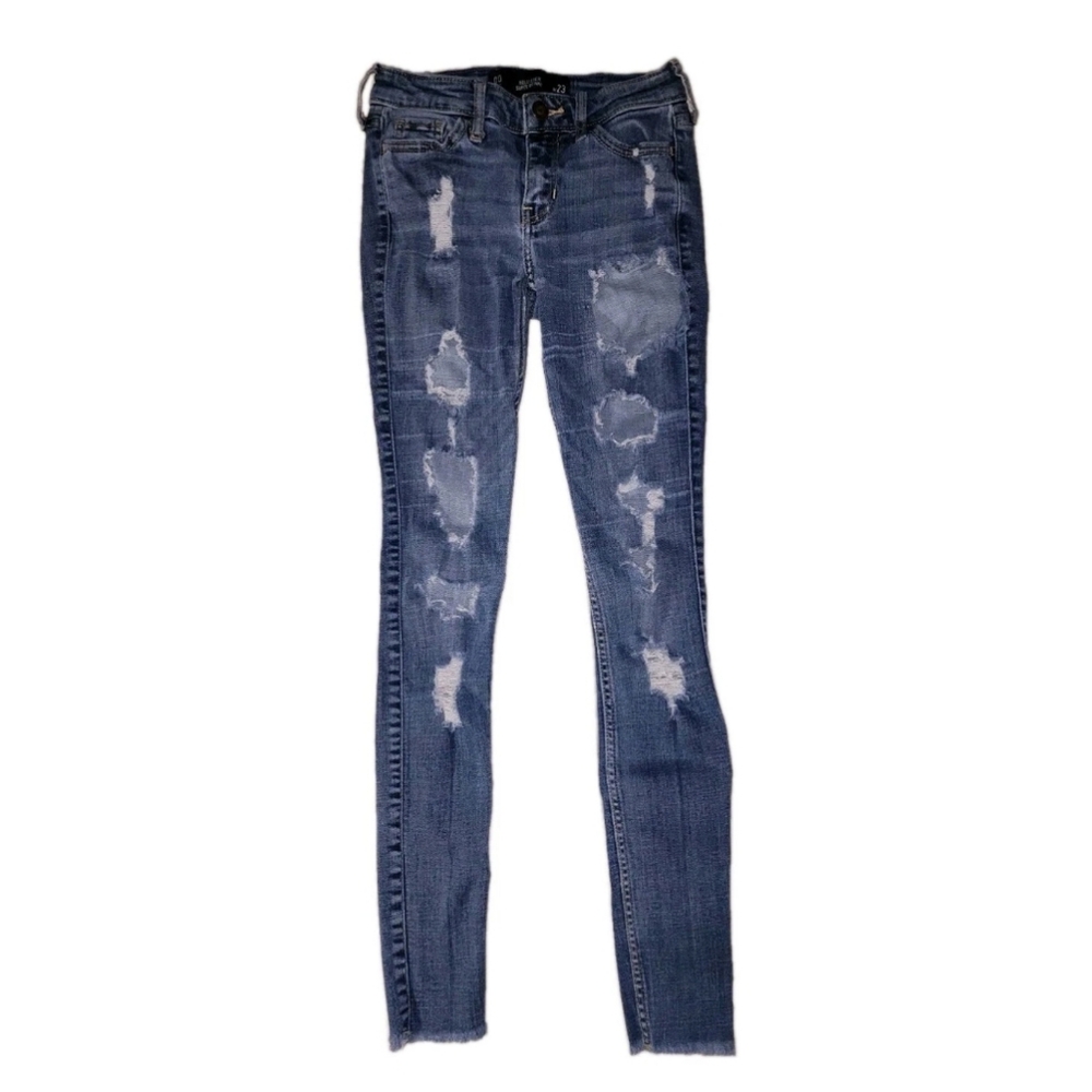 HOLLISTER JUNIORS  LOW RISE SUPER SKINNY RIPPED DENIM JEANS-SIZE 00